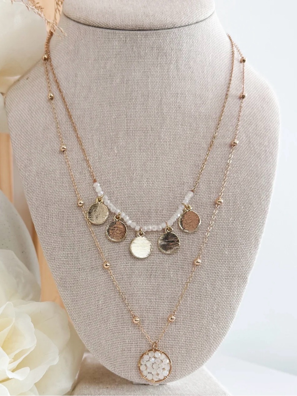 Layered Pendant Necklace in Gold with beaded pendant